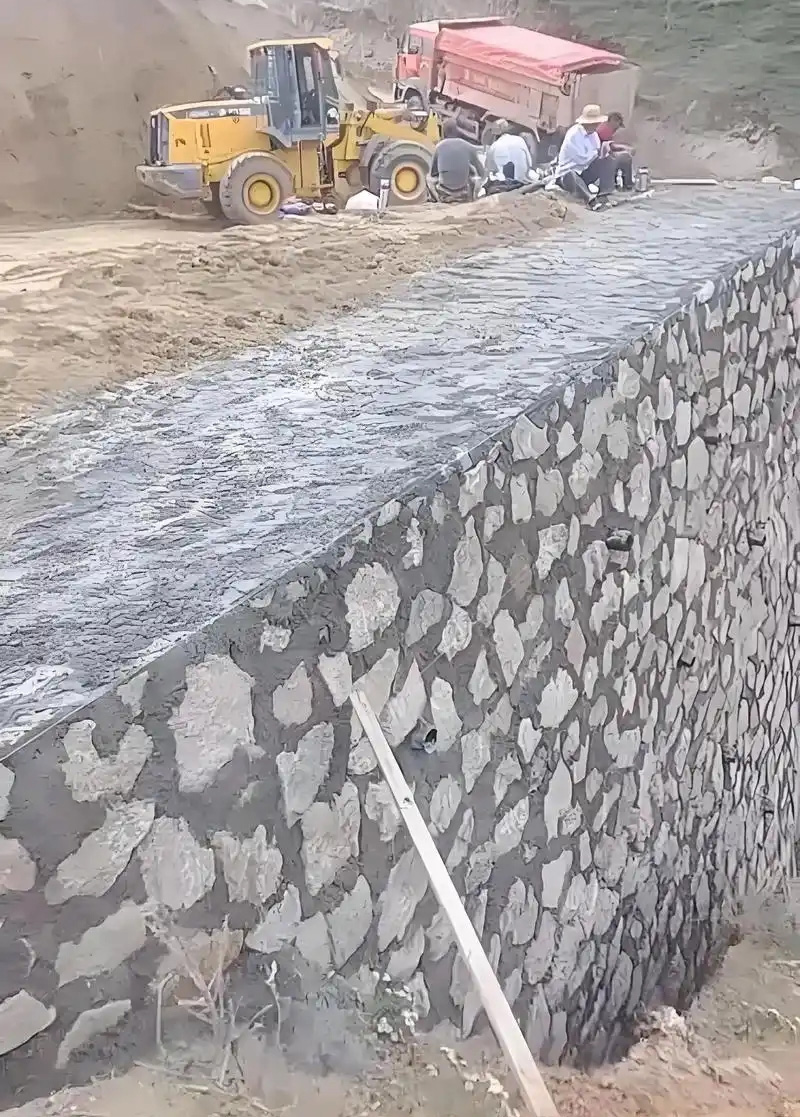 沧州任丘边坡加固